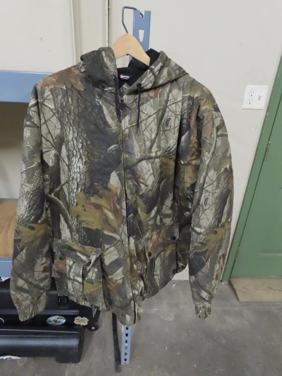 Nice Insulated Hood Camo Jacket