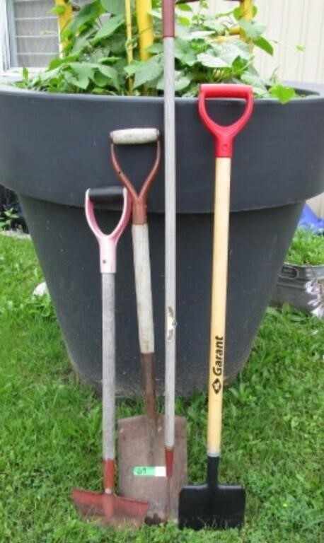 Lot of Garden Tools Shovel Edgers Weeder