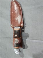 Bushmaster Buck knife
