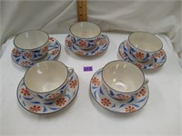 Set of 5 Czech Lusterware tea cups/saucers