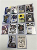 LOT OF 14 AUTOGRAPH AND RELIC CARDS FOOTBALL AND