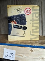 Vivitar ViviCam 2755 Digital Camera