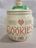 “Fresh Baked” Cookie Jar with Lid