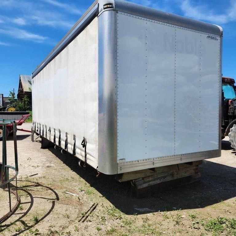 102"× 27' Truck Box w rollaway side