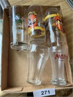 Glassware / Bugs Bunny, Notre Dame, Coke