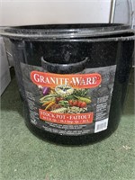 Large stockpot granite ware 34 quarts