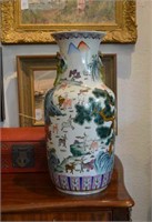 Chinese famille rose vase with deer