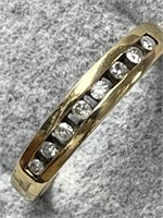 $1600 10K  Diamond(0.15ct) Ring
