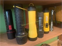 Group of seven assorted flashlights