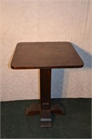 Oak square top pedestal stand