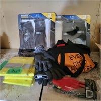 G619 Safety vests New gloves etc