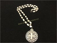 22" White Jade Beaded Necklace