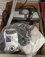 CAMERAS AND COMPUTER ACCESSORIES