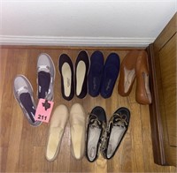 (6) Pairs of Women’s Casual/Dress Shoes