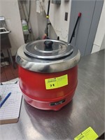 LIKE NEW SOUP KETTLE