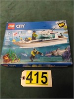 City Legos Diving Yacht