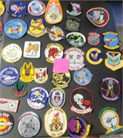 W - LOT OF COLLECTIBLE PATCHES (L31)