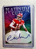 PATRICK MAHOMES PLATINUM CUTS PRINTED AUTO