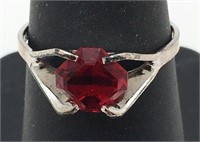 Sterling Silver Ring W Red Stone