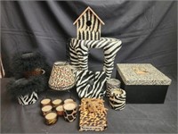 Large lot of misc animal theme decor and more