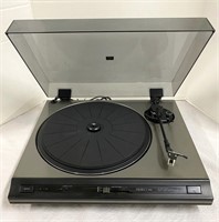 Vintage Project/One Turntable