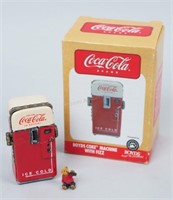 Boyd's Bears Coca-Cola Vintage Machine Trinket Box