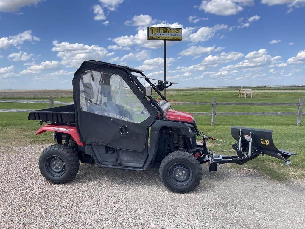 2016 Honda Pioneer SXS500 Side by Side ATV w/Blade