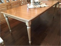 Ethan Allen Dinning Room Table