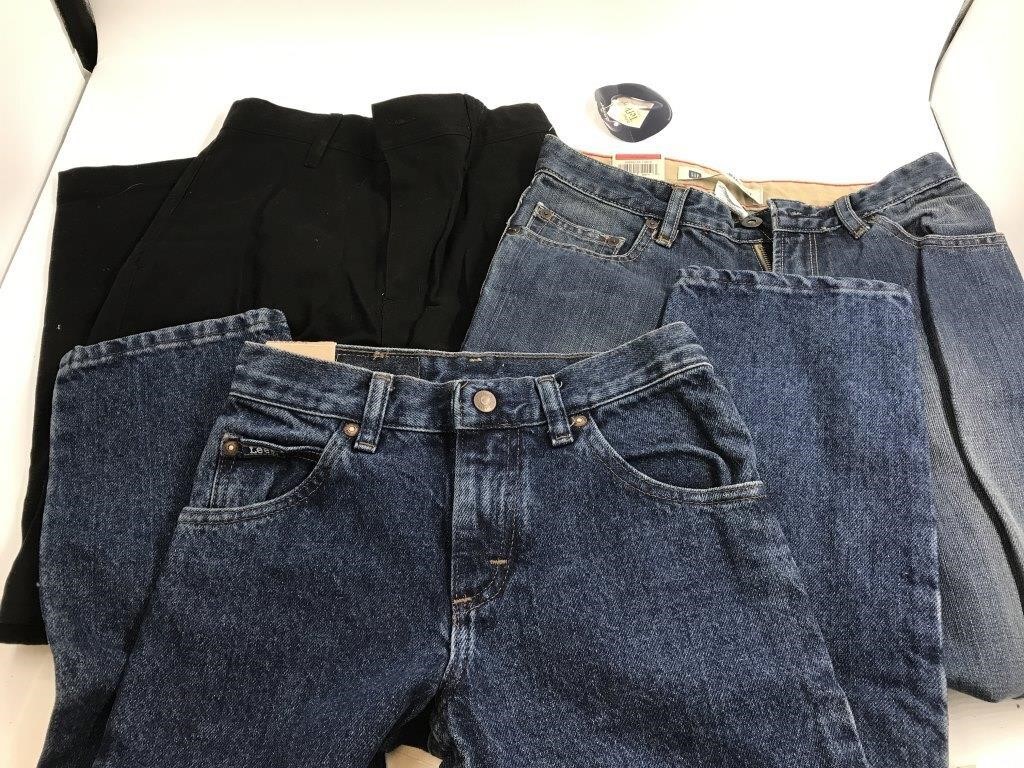 NEW PANTS - GAP, LEE AND ARROW - SIZE 9 AND 10