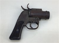 WWII M8 Pistol Pyrotecnic Military Flare