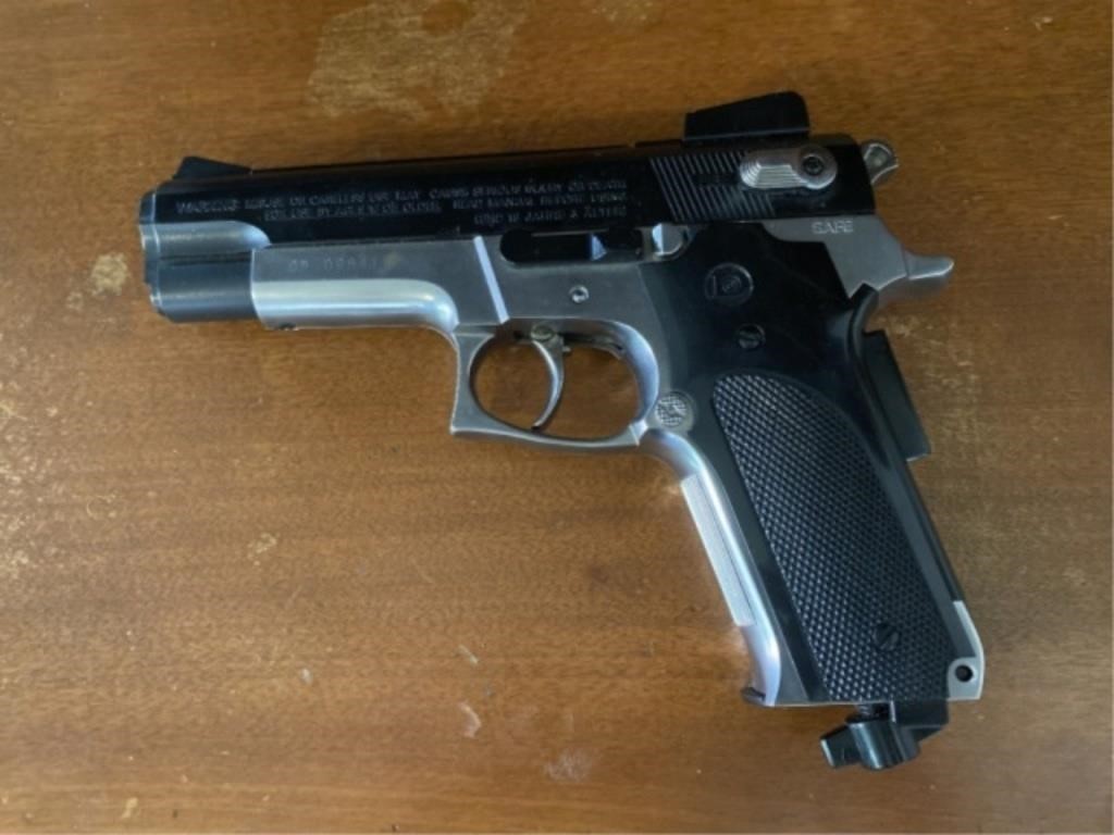 Daisy Model 93 BB Pistol
