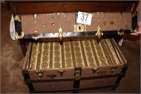 Steamer trunk