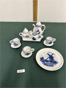 Blue and White Porcelain Mini Tea Set