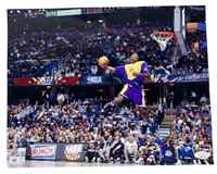 Kobe Bryant Autographed/ Signed 11x14 Photograph