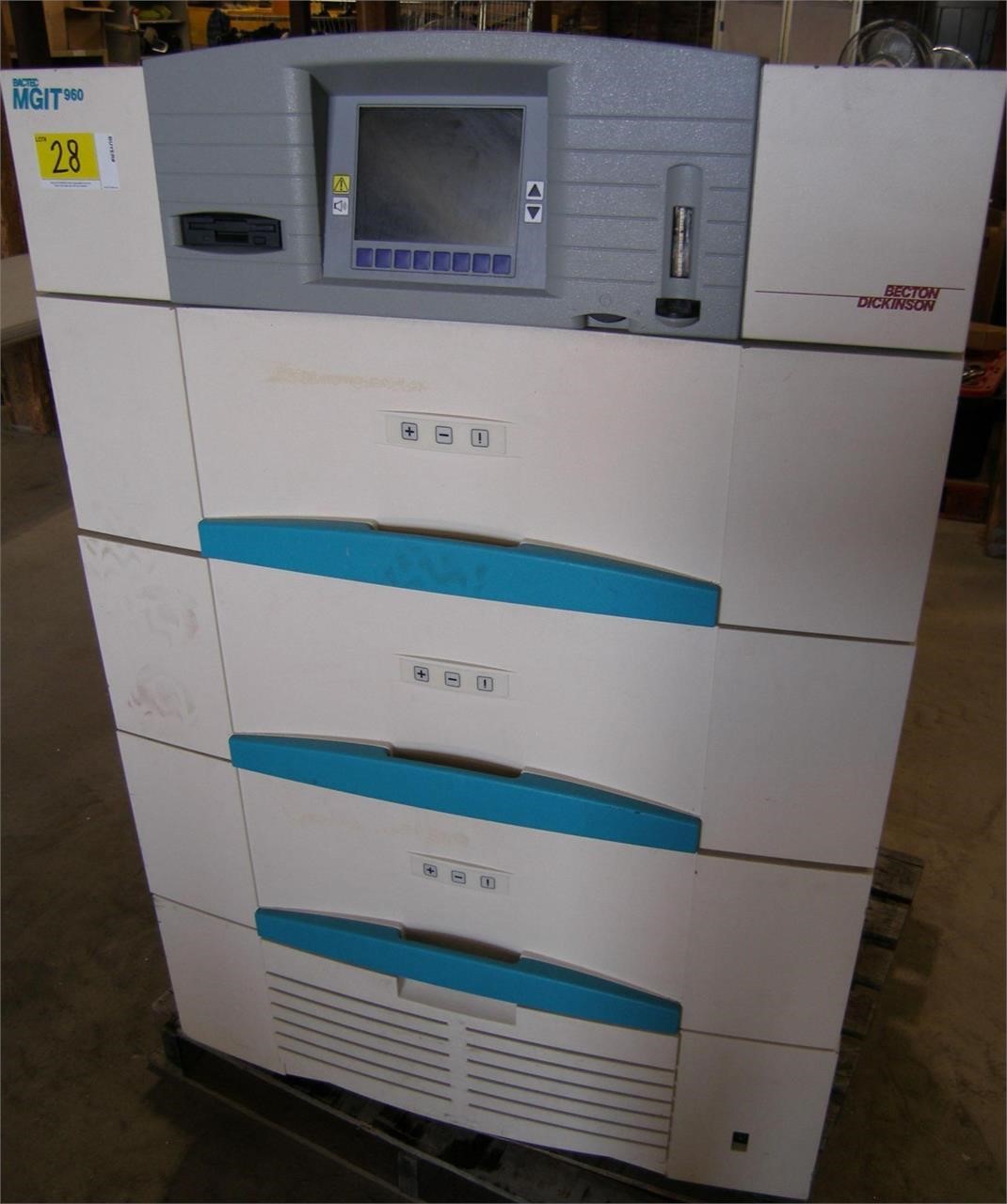 BACTEC MGIT90 Mycobacterial Detection System