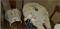 Star Wars millenium falcon toy