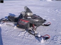 2006 POLARIS FST SWITCHBACK SNOWMOBILE