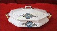 Vintage Martha Washington Casserole Dish w/ Lid