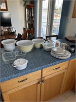 OFFSITE MELFORT: Corningware Bowls, Plates
