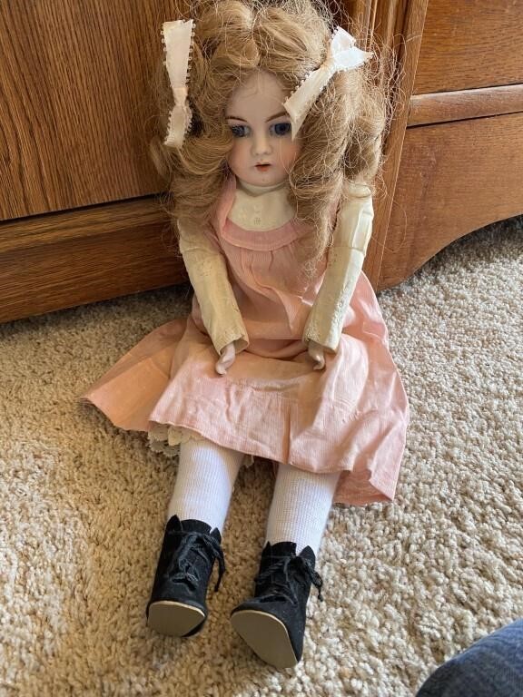 ANTIQUE 18" PORCELAIN DOLL