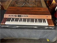 Yamaha Electric Piano w/Pedals