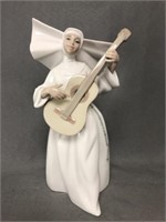 Sister With Guitar Lladro