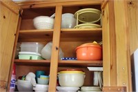 Tupperware Lot & Cabinet Contents
