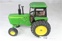 John Deere 4255 Tractor