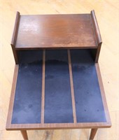 MCM step end table w/ black/brown top