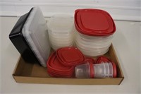 Rubbermaid Storage Containers w/lids