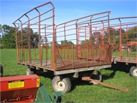 H&S 16' THROW WAGON ON FORAGE KING 10 TON GEAR