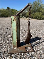 Rustic Metal Pendulum Lawn Sculpture