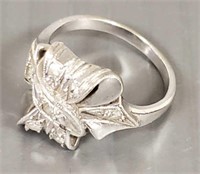 14K white gold & diamond bow design ring - 4.5