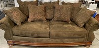 11 - SOFA W/ TOSS PILLOWS